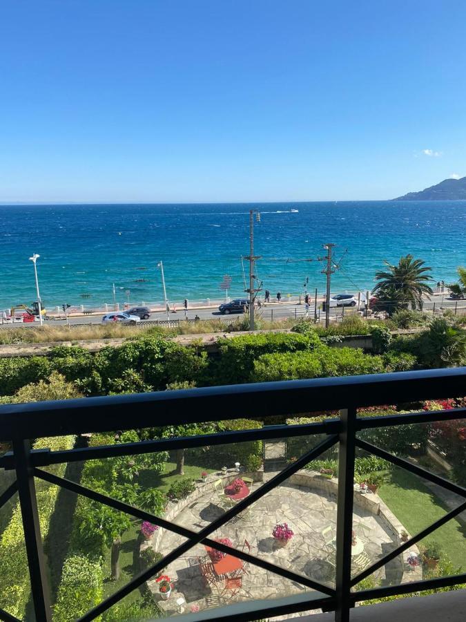 Villa Maupassant Bord De Mer Cannes Zewnętrze zdjęcie